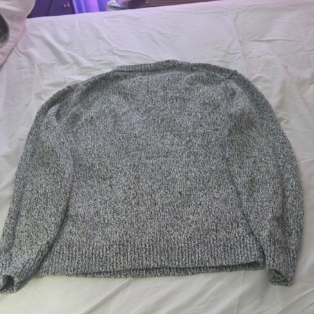 J. Crew Green and White Crewneck Sweater - Picture 9 of 10